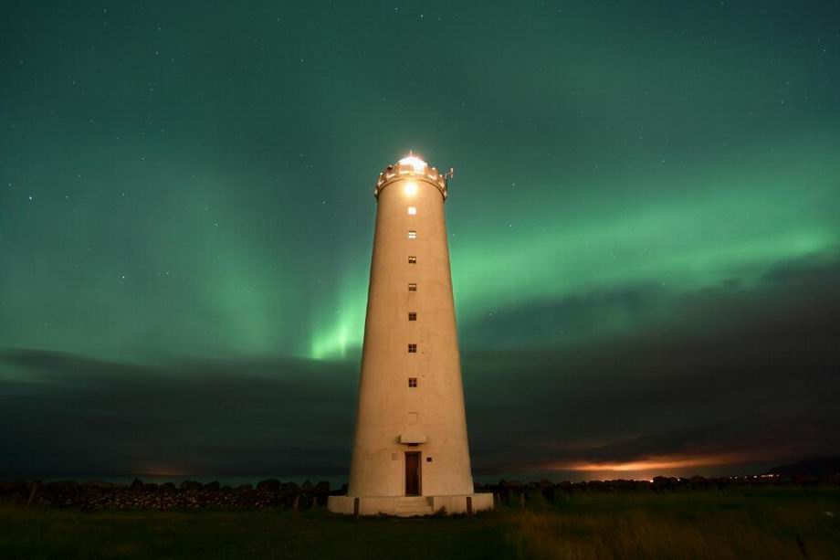 Reykjavik Grotta északi fény