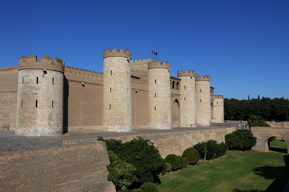 zaragoza Palacio de la Aljaferia